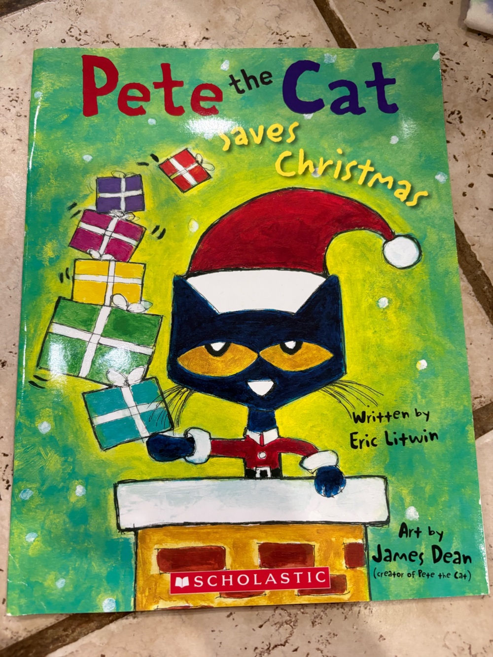 Scholastic Pete the Cat Holiday Print - Green, Red, Blue, Yellow
